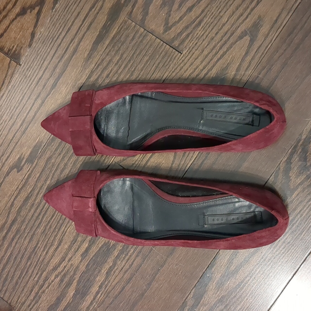 Hugo Boss suede flats